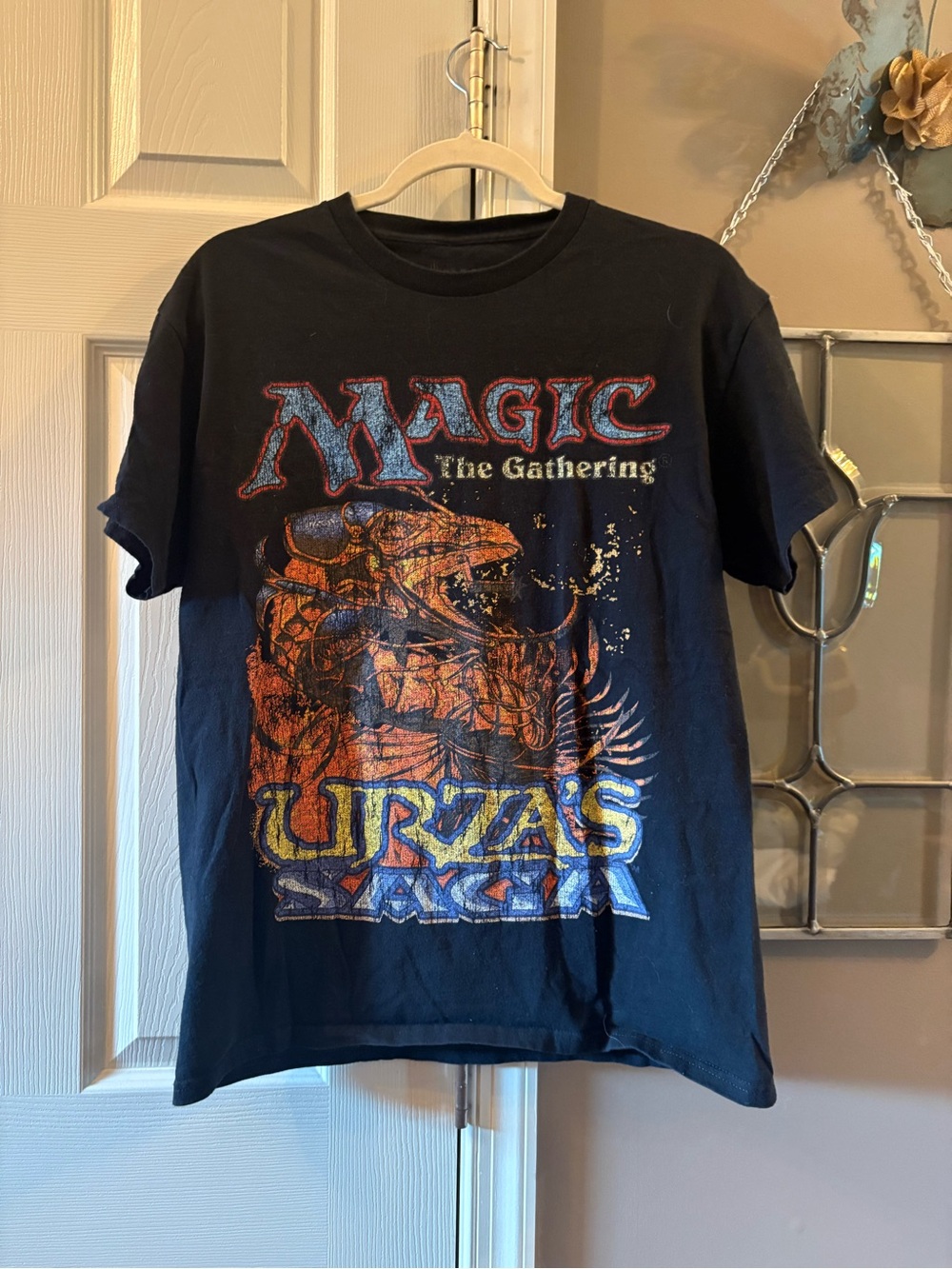 Magic The Gathering Urza’s Saga Graphic T-Shirt Medium MTG Wizards 2024